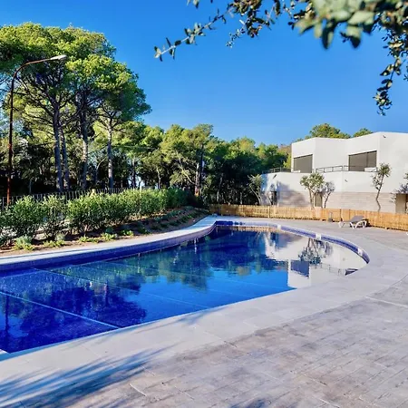 Far De Villa